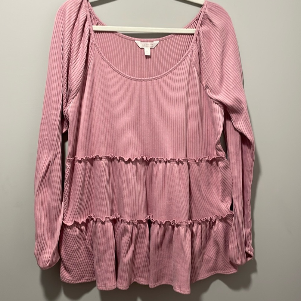 Women’s Lauren Conrad pink long sleeve serves sweater shirt ruffles blouse